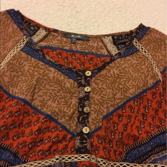 Miss Me / Boho funky Print Shirt size M - Picture 2 of 3